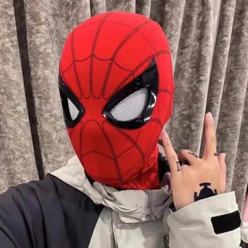 Realistic Spiderman Mask With Blinking Eyes